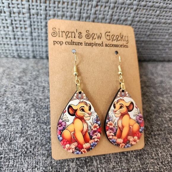Simba the Lion King Disney Earrings - Picture 3 of 3